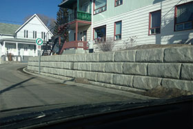 Murets et murs de soutènement de pierre et de béton